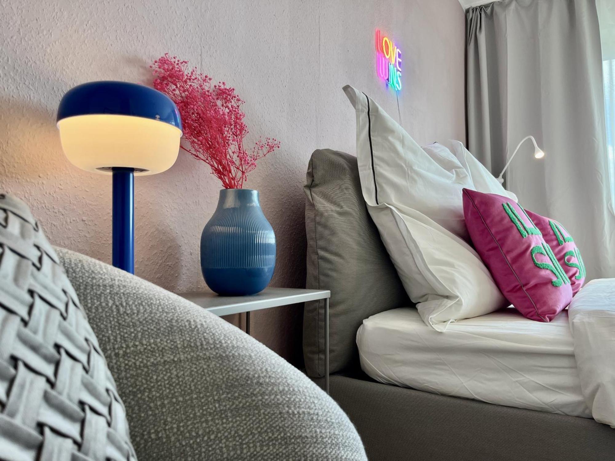 Apartments Strauss Near Bs-Hauptbahnhof Брауншвайг Екстериор снимка
