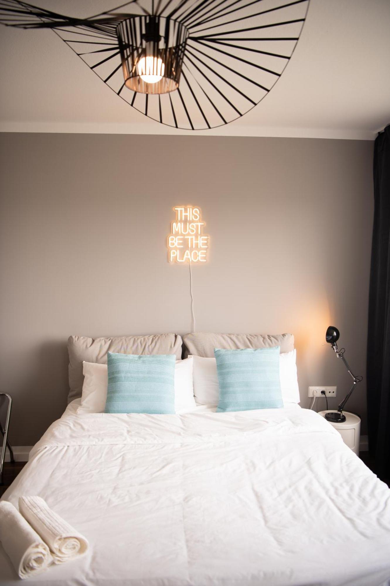 Apartments Strauss Near Bs-Hauptbahnhof Брауншвайг Екстериор снимка